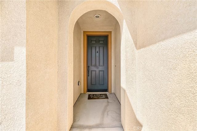 39041 New Meadow Drive, Temecula, CA 92591