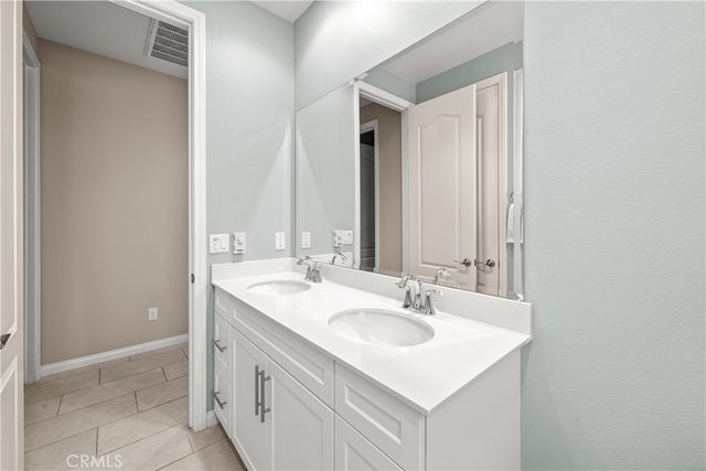 39041 New Meadow Drive, Temecula, CA 92591