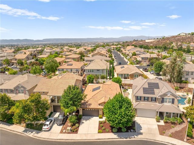 39041 New Meadow Drive, Temecula, CA 92591