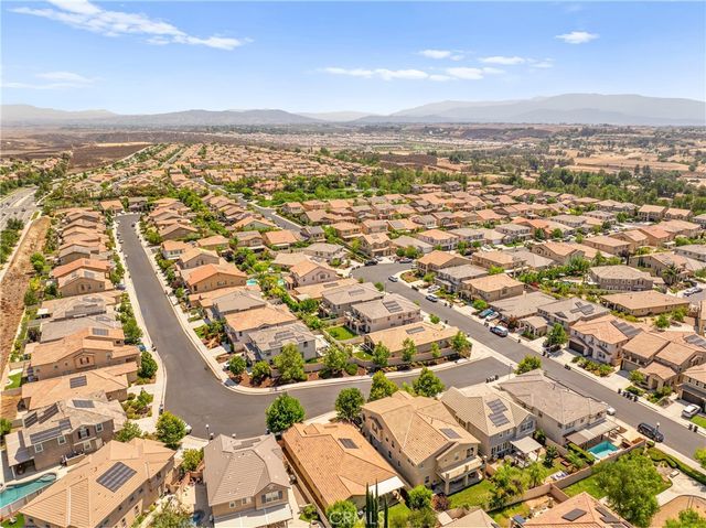 39041 New Meadow Drive, Temecula, CA 92591