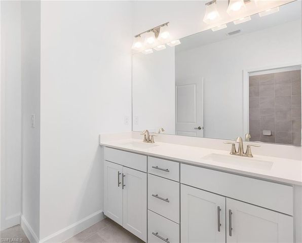 18222 Ridgeline DR, Estero, FL 33928