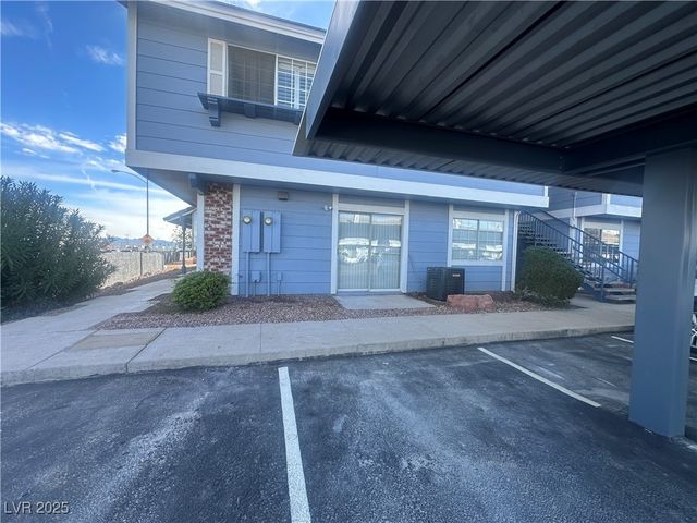 5330 Rod Court 102, Las Vegas, NV 89122