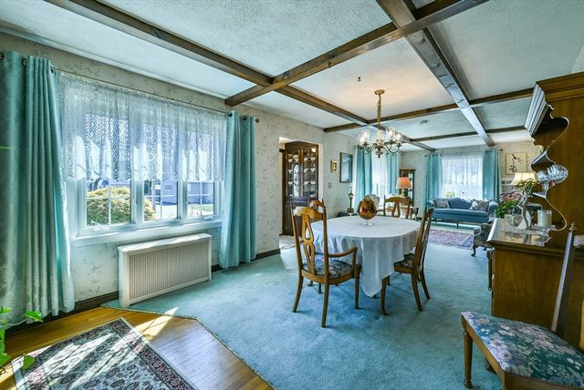 22 Trahan Ave, Worcester, MA 01604