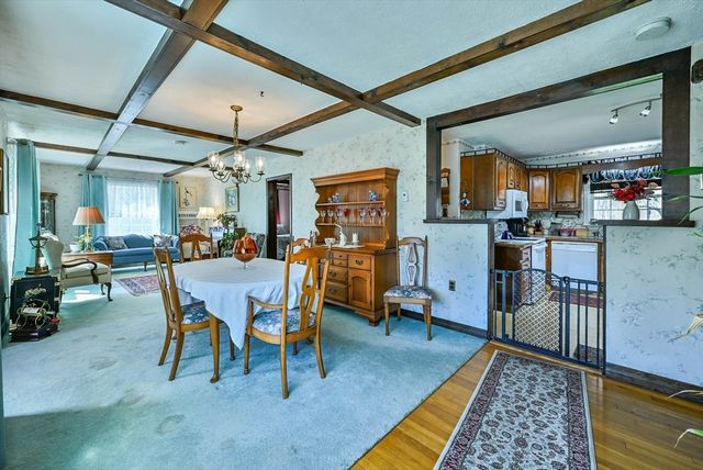 22 Trahan Ave, Worcester, MA 01604