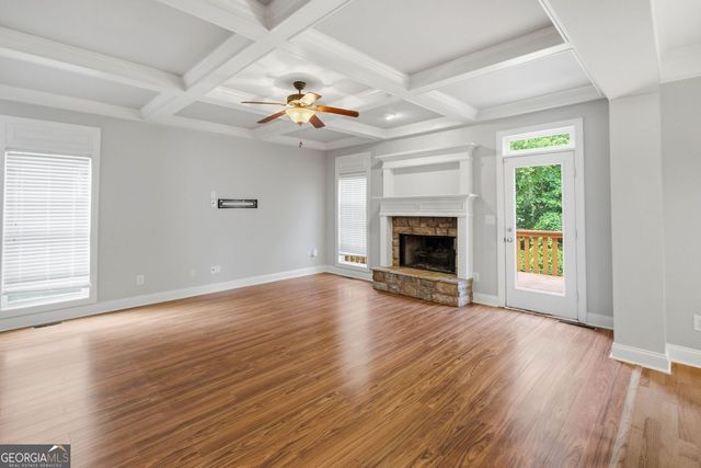 518 S Fortune Way, Dallas, GA 30157