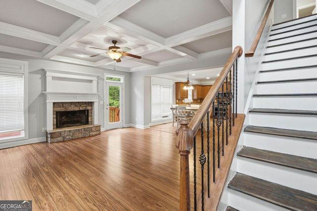518 S Fortune Way, Dallas, GA 30157
