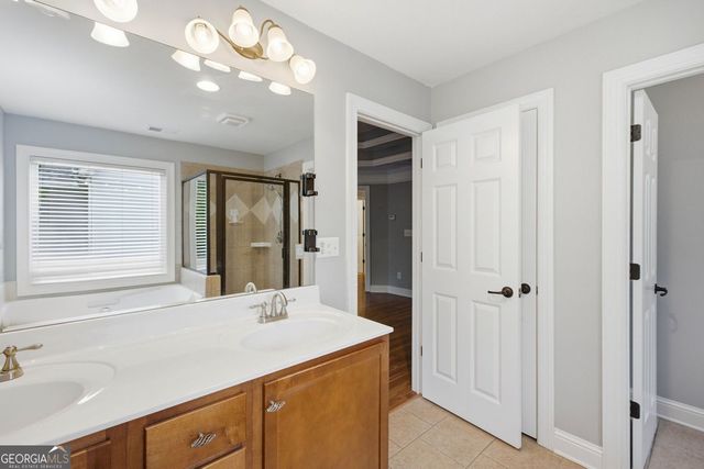 518 S Fortune Way, Dallas, GA 30157