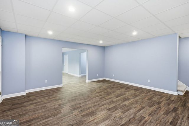 518 S Fortune Way, Dallas, GA 30157