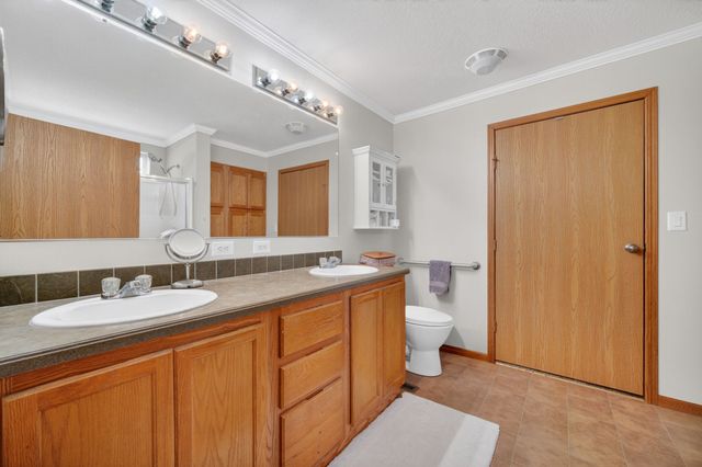 313 Market Avenue NW, Mitchellville, IA 50169