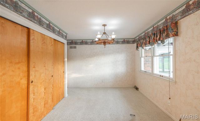 1322 Highway O, Rolla, MO 65401