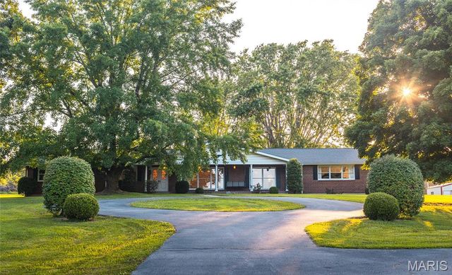 1322 Highway O, Rolla, MO 65401