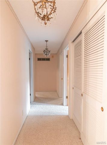 1322 Highway O, Rolla, MO 65401