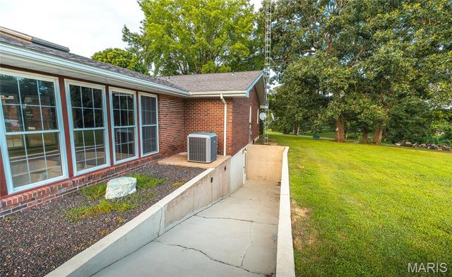 1322 Highway O, Rolla, MO 65401