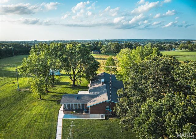 1322 Highway O, Rolla, MO 65401