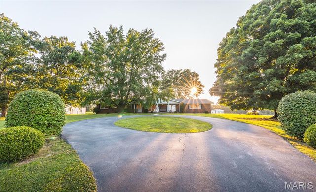 1322 Highway O, Rolla, MO 65401