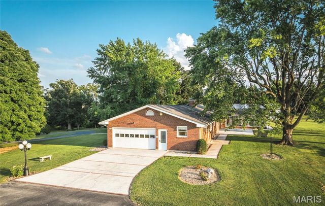 1322 Highway O, Rolla, MO 65401