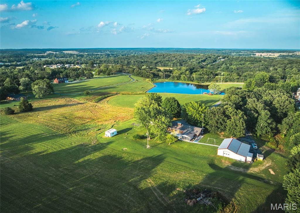 1322 Highway O, Rolla, MO 65401