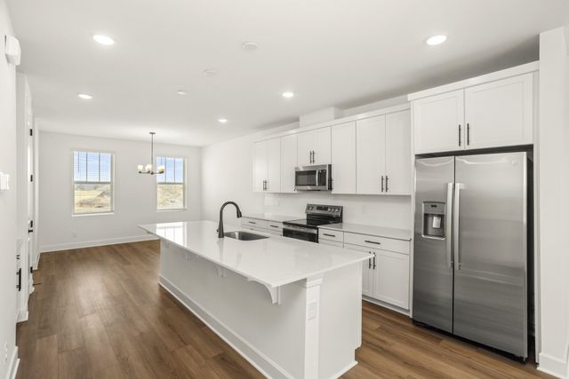 158 Barton Village Boulevard, Lebanon, TN 37090