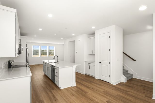 158 Barton Village Boulevard, Lebanon, TN 37090