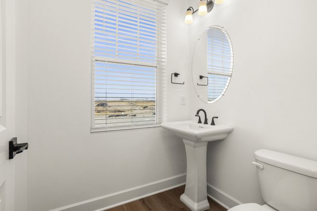 158 Barton Village Boulevard, Lebanon, TN 37090