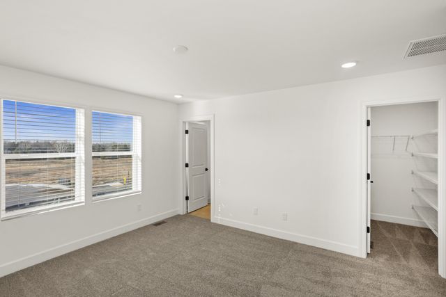 158 Barton Village Boulevard, Lebanon, TN 37090