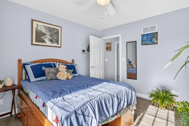 50 Swan Lane, Farmington, MO 63640