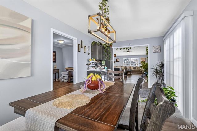 50 Swan Lane, Farmington, MO 63640