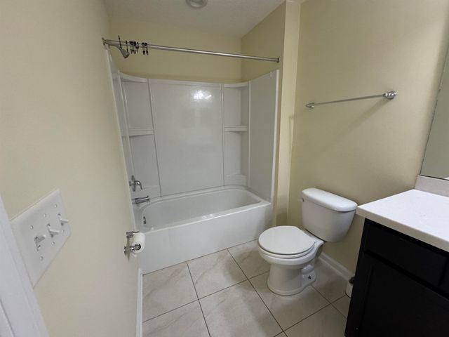 126 Moultrie Village Ln, St Augustine, FL 32086