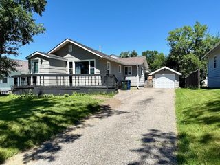 111 E Cherry Avenue, Fergus Falls, MN 56537