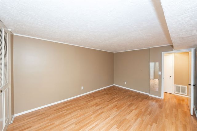 30 Shrewsbury Greens Dr G, Shrewsbury, MA 01545