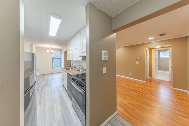 30 Shrewsbury Greens Dr G, Shrewsbury, MA 01545