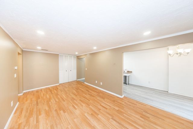 30 Shrewsbury Greens Dr G, Shrewsbury, MA 01545