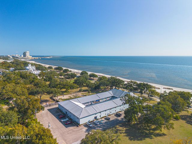 1282 Beach Boulevard, 208, Biloxi, MS 39530