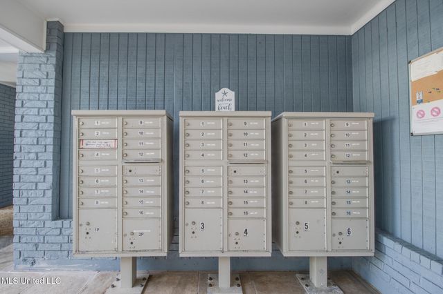 1282 Beach Boulevard, 208, Biloxi, MS 39530