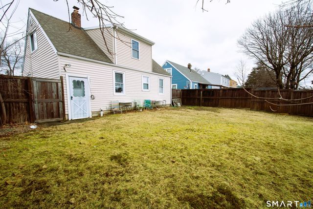 435 Ruth Street, Bridgeport, CT 06606