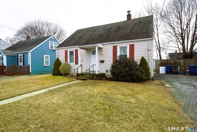 435 Ruth Street, Bridgeport, CT 06606