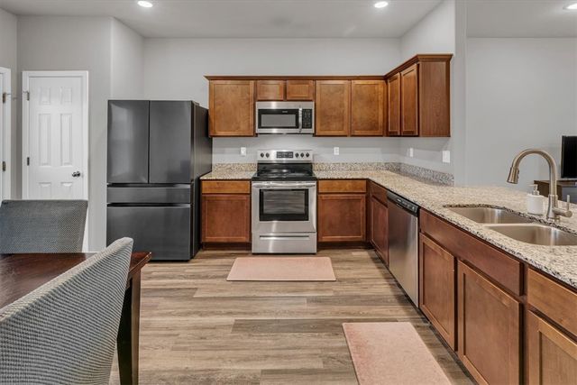 1700 King Road, Centerton, AR 72719