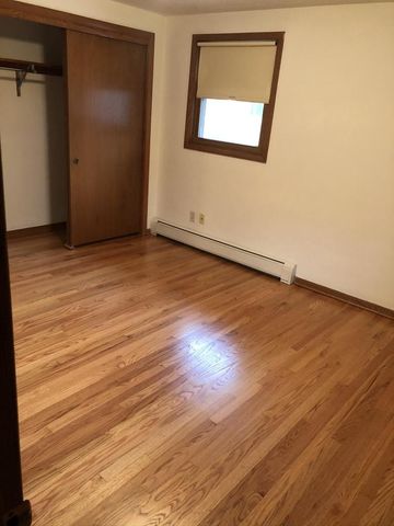 3432 87th STREET, Kenosha, WI 53142