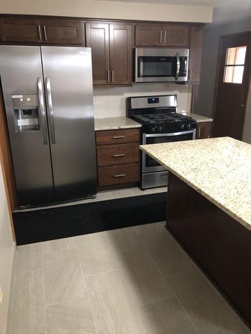 3432 87th STREET, Kenosha, WI 53142