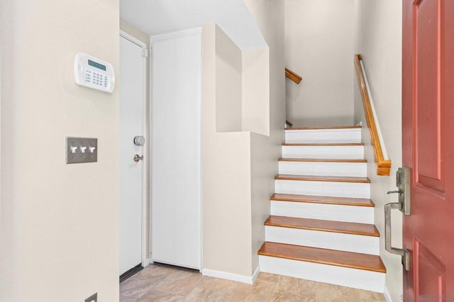 9338 Babauta Rd 78, San Diego, CA 92129