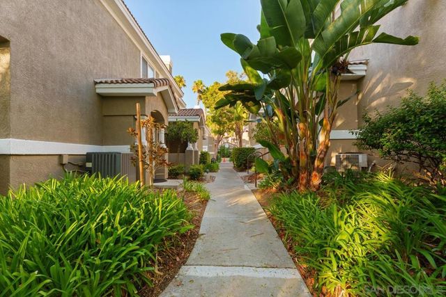 9338 Babauta Rd 78, San Diego, CA 92129