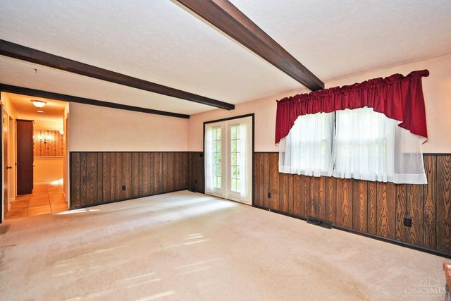 6900 Morrow Cozaddale Road, Hamilton Twp, OH 45152