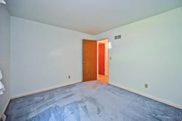 6900 Morrow Cozaddale Road, Hamilton Twp, OH 45152