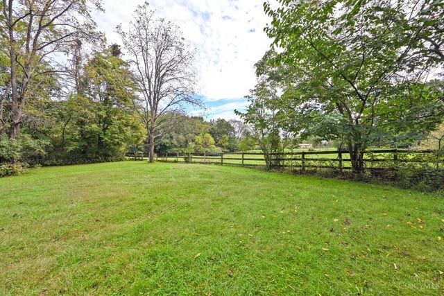 6900 Morrow Cozaddale Road, Hamilton Twp, OH 45152