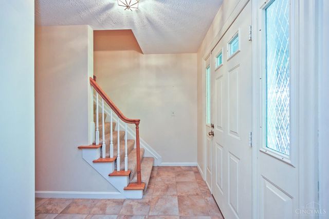 6900 Morrow Cozaddale Road, Hamilton Twp, OH 45152
