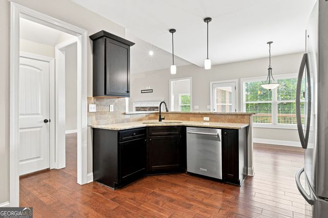 598 Willow Pointe Drive, Dallas, GA 30157