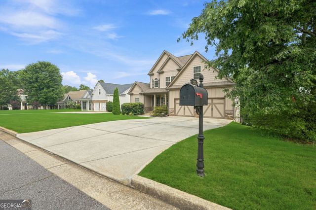 598 Willow Pointe Drive, Dallas, GA 30157