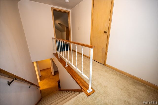 27 Edmund Street, Cheektowaga, NY 14227