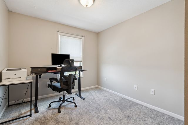 263 SE Booth Avenue, Waukee, IA 50263