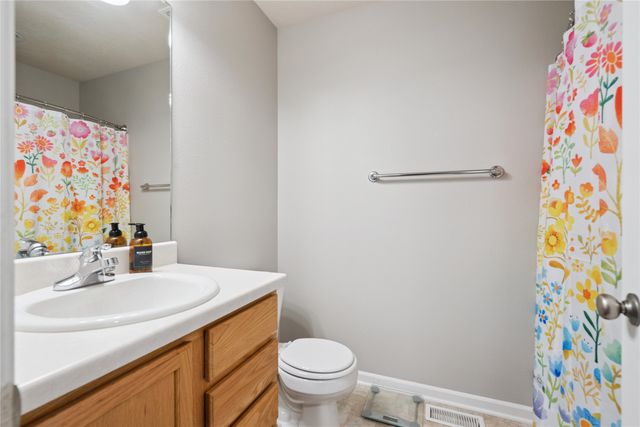 263 SE Booth Avenue, Waukee, IA 50263